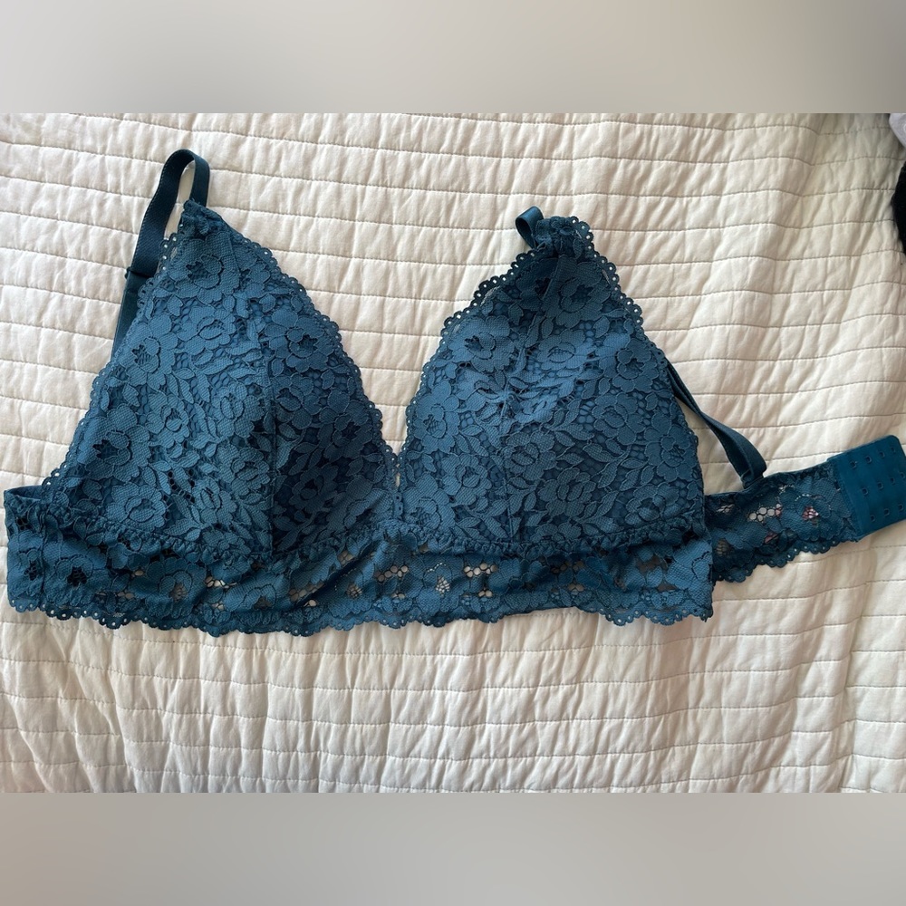 Brand new Momanda nursing bra -40E